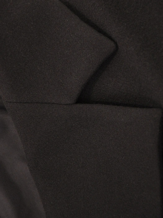 Elegancki czarny płaszcz damski na jesień i zimę – modny fason z klasycznym kołnierzem 42108