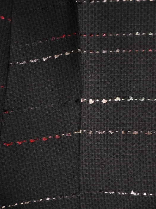 Elegancka czarna marynarka damska do sukienki – prosty krój gwarantujący nienaganny wygląd 36582