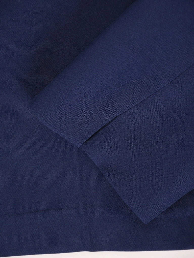 Elegancki komplet damski na wesele granatowy – rozkloszowana kreacja z prostym żakietem 41278