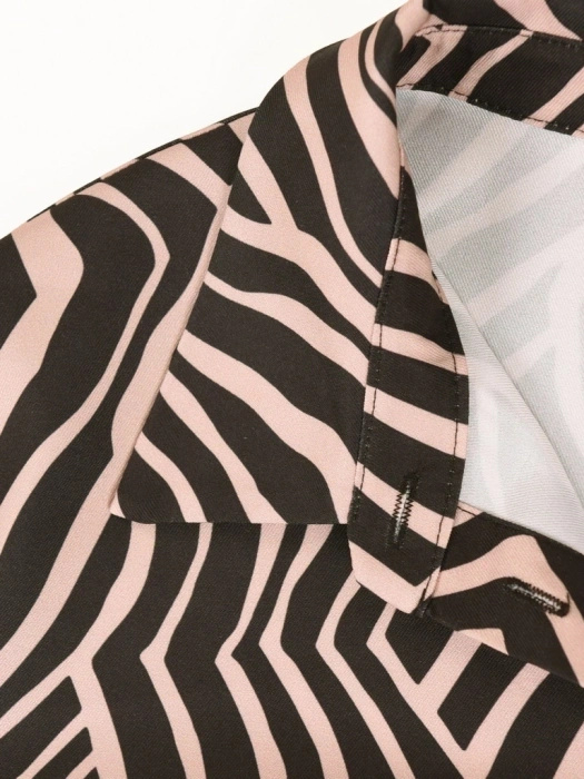 Czarna sukienka trapezowa midi we wzory – elegancki koszulowy fason z paskiem modelującym sylwetkę 40471