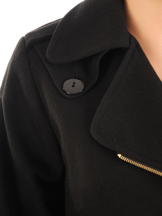 Czarna kurtka damska z ozdobnymi zamkami 33991