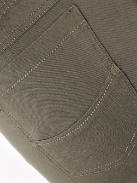 Eleganckie spodnie damskie khaki plus size z wysokim stanem – wysmuklający fason do biura i na co dzień 37640