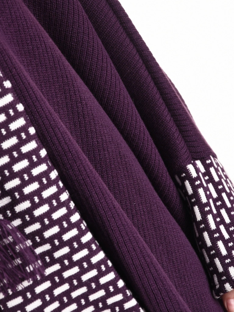 Elegancki fioletowy sweter damski z wiązaniem – luźny krój z zaokrąglonym dołem na jesień 42166