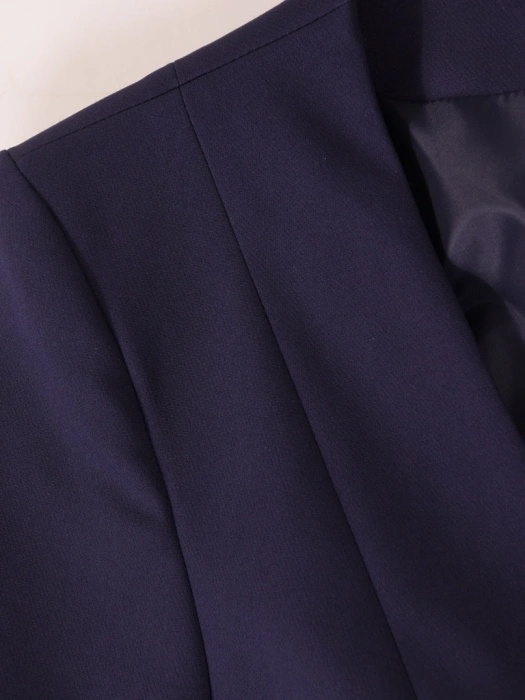Granatowy żakiet damski taliowany do sukienki – kobiecy fason z rękawem 3/4 na haftkę 41043