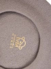 Elegancki beret damski wełniany fason francuski – szykowny akcent z antenką na chłodne dni 40867