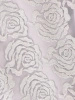 Elegancka sukienka midi w kwiaty na wesele – prosty fason w gołębim odcieniu 32632