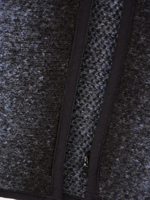 Elegancki granatowy sweter z kieszeniami – luźny fason ze stójką idealny na jesień 42179