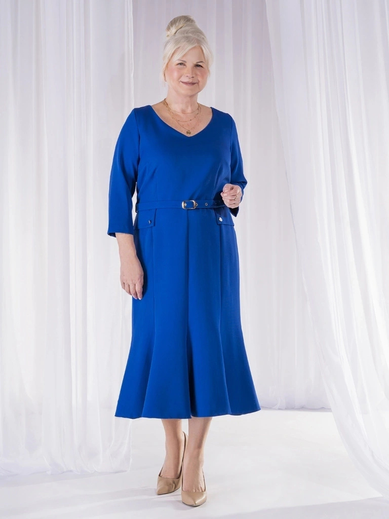 Chabrowa kreacja midi o fasonie syrenki z paskiem – elegancko akcentowana talia 37159