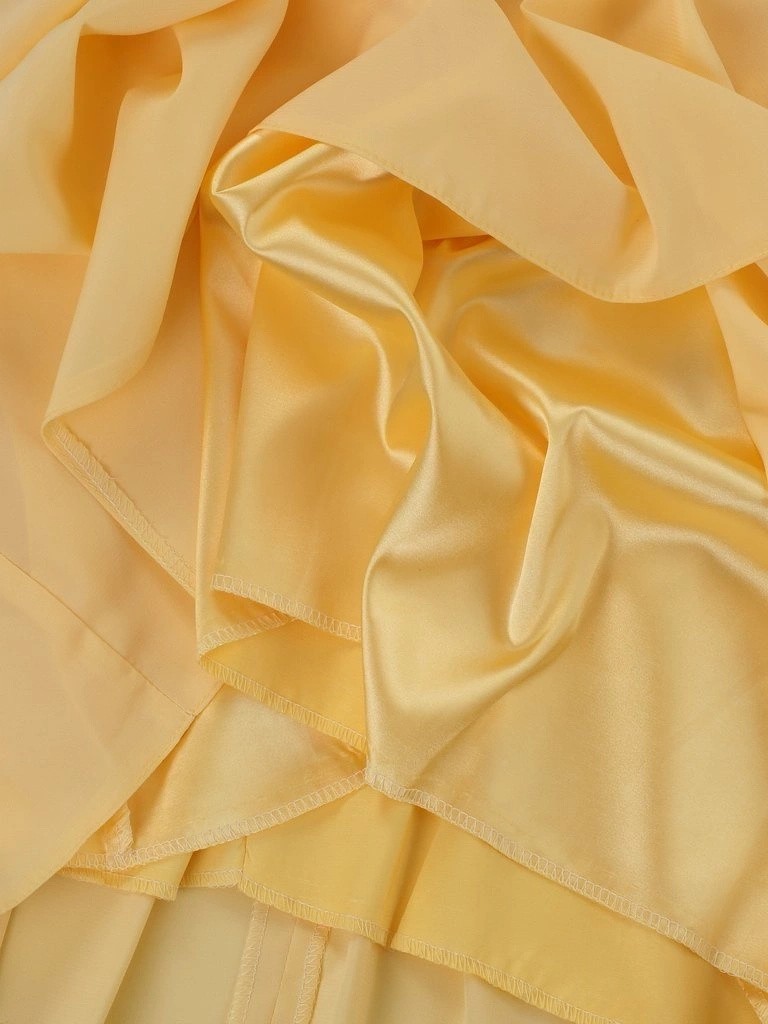 Plisowana sukienka rozkloszowana w żółtym kolorze – elegancki fason wysmuklający talię 10326