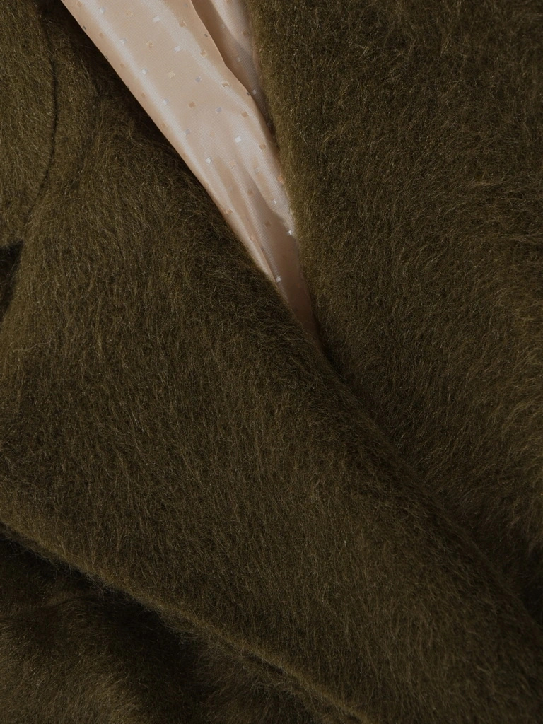 Elegancki płaszcz damski na jesień i zimę khaki – klasyczny krój modelujący sylwetkę 42705