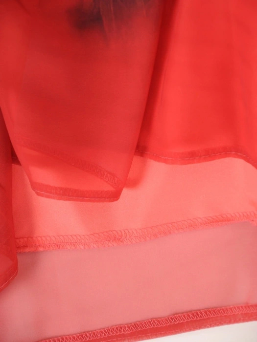 Elegancka sukienka rozkloszowana maxi w kwiaty – kobiecy krój pięknie modelujący sylwetkę 39275