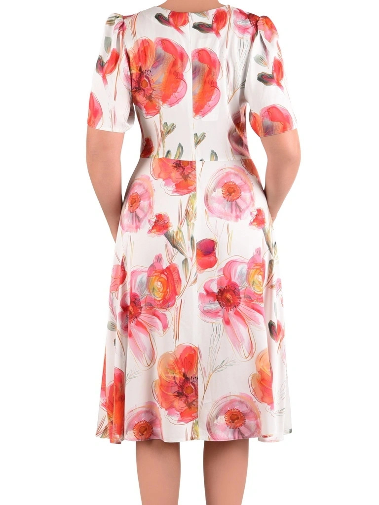 Czerwona sukienka rozkloszowana midi w kwiaty – zwiewny fason modelujący sylwetkę 41746