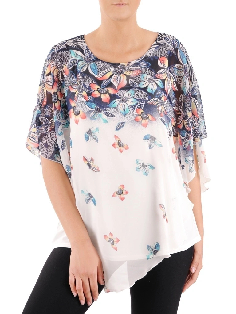 Letnia bluzka plus size w kwiaty z szyfonową narzutką – asymetryczny krój maskujący sylwetkę i dekolt łódka 38528