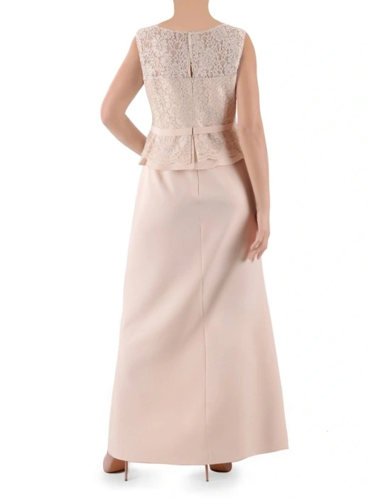 Rozkloszowana suknia wieczorowa maxi w odcieniu bladego różu – elegancki fason na bal i studniówkę 38726