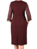 Bordowa sukienka prosta midi z rękawem 3/4 – elegancka baskinka z przodu i dekoracyjne guziki 41404