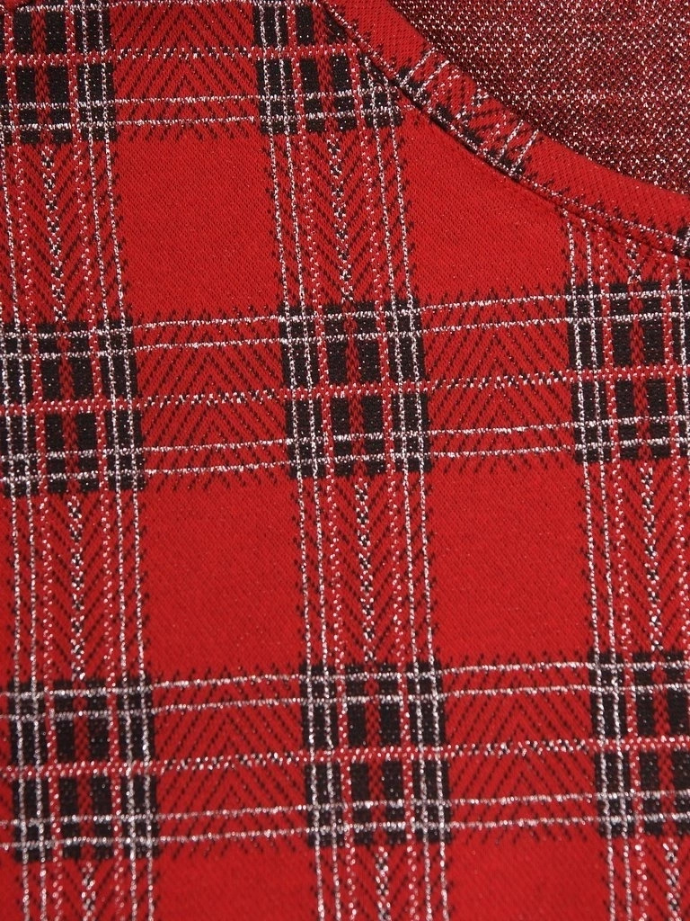 Elegancka czerwona bluzka damska w kratkę trapezowa – wysmuklający fason z ozdobnymi guzikami 14108