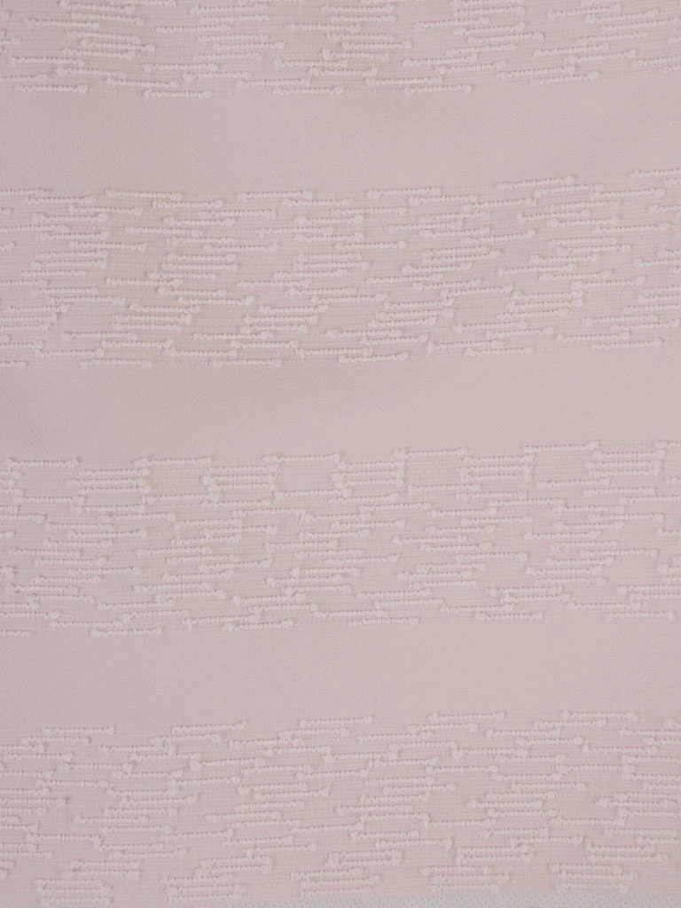 Pudroworóżowa sukienka wizytowa o prostym kroju – subtelnie modelujące sylwetkę przeszycia 11008