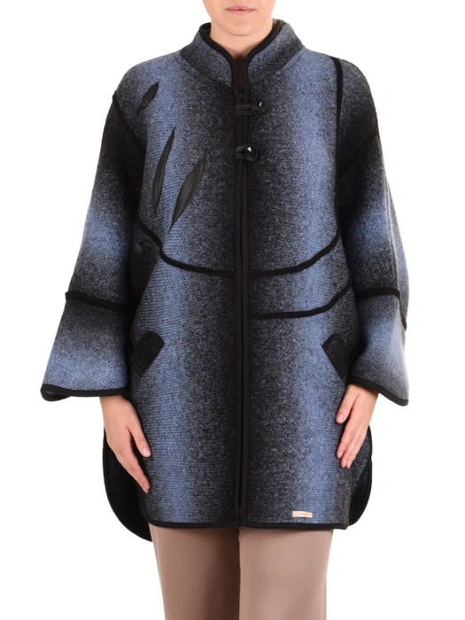 Elegancki granatowy sweter z kieszeniami – luźny fason ze stójką idealny na jesień 42179