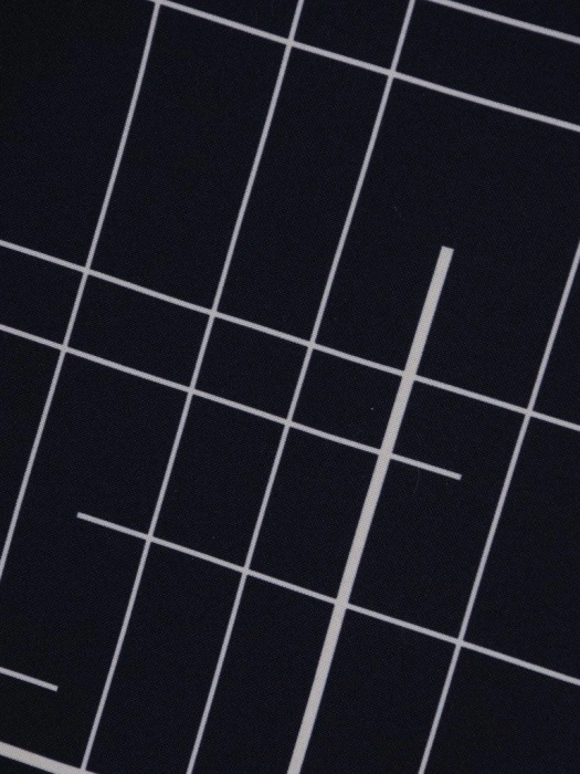 Granatowa sukienka midi w geometryczny wzór – prosty krój subtelnie modelujący sylwetkę 20592