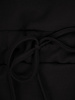 Czarna sukienka z ozdobnym ściągaczem, modna kreacja z dzianiny 22631