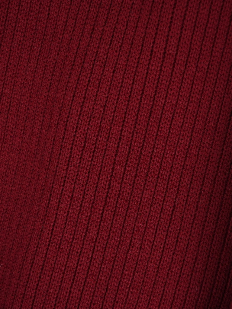 Elegancki sweter damski w odcieniu bordo – luźny, swobodny krój z dekoracyjnym wiązaniem 42164