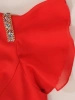 Elegancka czerwona sukienka midi na święta i andrzejki – prosty fason ze zmysłowym wycięciem na plecach 30460