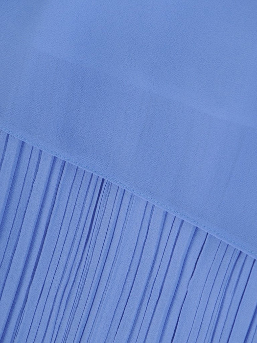 Niebieska sukienka z szyfonu, kreacja z ozdobnym plisowaniem 30031