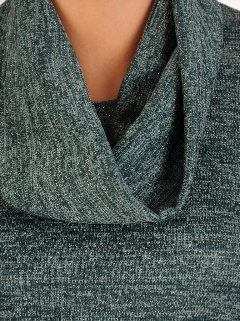 Elegancka sukienka rozkloszowana butelkowa zieleń – wysmuklające sylwetkę przeszycia ze srebrną nitką 27425