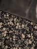 Elegancka sukienka rozkloszowana w kwiaty – kobiecy fason midi z rękawem 3/4 31637