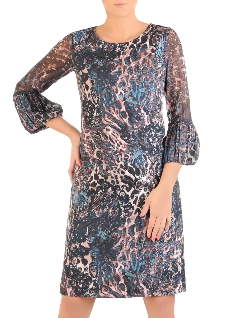 Elegancka sukienka midi w odcieniach butelkowej zieleni – prosty fason z kobiecym wiązaniem 34398
