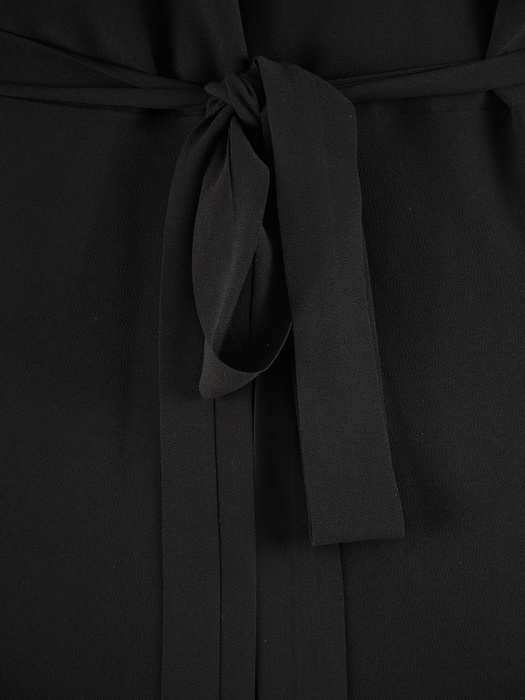 Elegancka sukienka maxi, kreacja z ozdobnymi rozcięciami na rękawach 34644