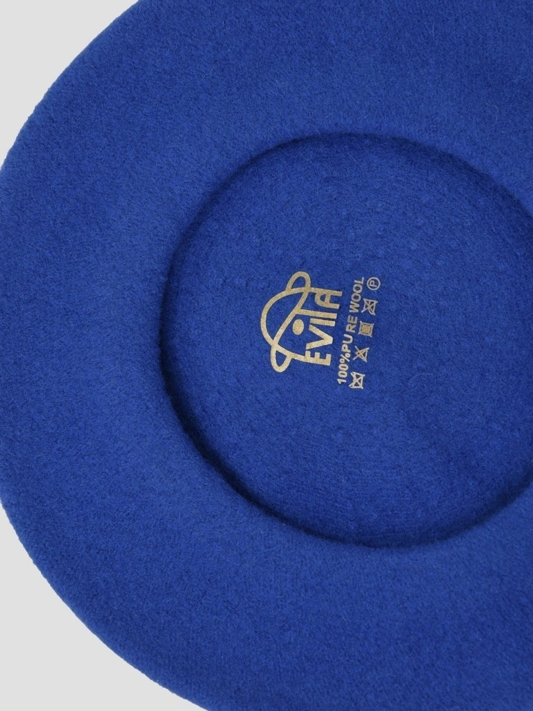 Elegancki beret damski wełniany szafirowy – francuski fason z antenką na jesień i zimę 40858