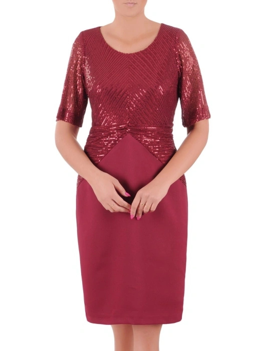 Elegancka bordowa sukienka midi z połyskującą górą – prosty krój z dekoracyjną szarfą 36693