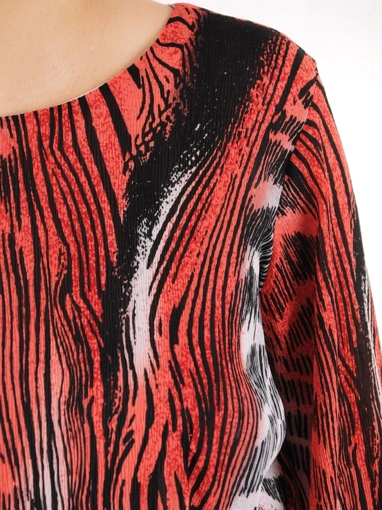 Jesienna sukienka rozkloszowana maxi w zwierzęcy print – kobiecy fason z paskiem wysmuklającym talię 39256