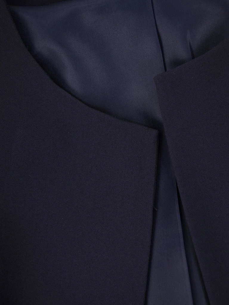 Elegancka garsonka damska na wesele w kwiaty – prosty krój z żakietem modelujący sylwetkę 23136