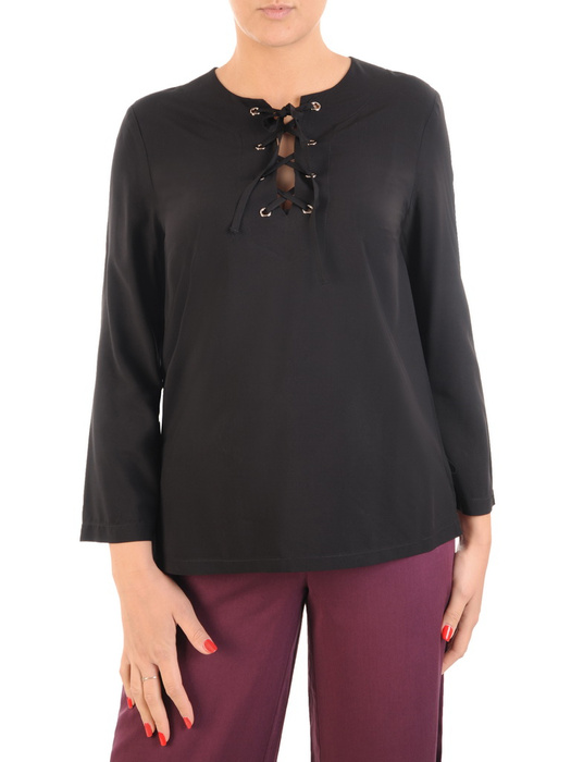 Czarna bluzka damska z ozdobnym dekoltem 34234
