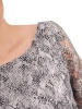 Elegancka sukienka rozkloszowana midi z rękawem 3/4 – stylowy czarno-biały wzór z paskiem w talii 37665