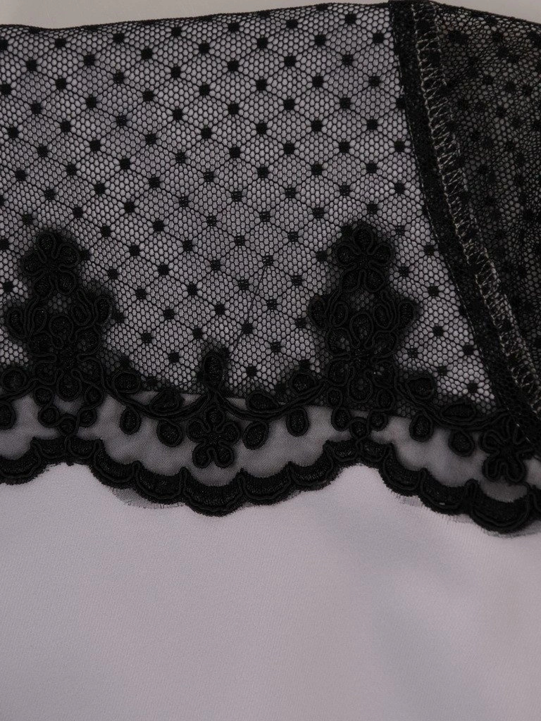 Szara sukienka ołówkowa midi z koronkowym rękawem – elegancka kreacja wizytowa podkreślająca atuty sylwetki 20170