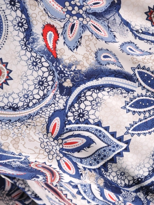 Stylowa bluzka plus size w granatowo-czerwone paisley – wysmuklający prosty fason na lato i jesień 39110