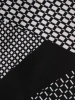 Prosta sukienka midi czarno-ecru w geometryczny wzór – szykowny dekolt łódka i efektowny tył 19823