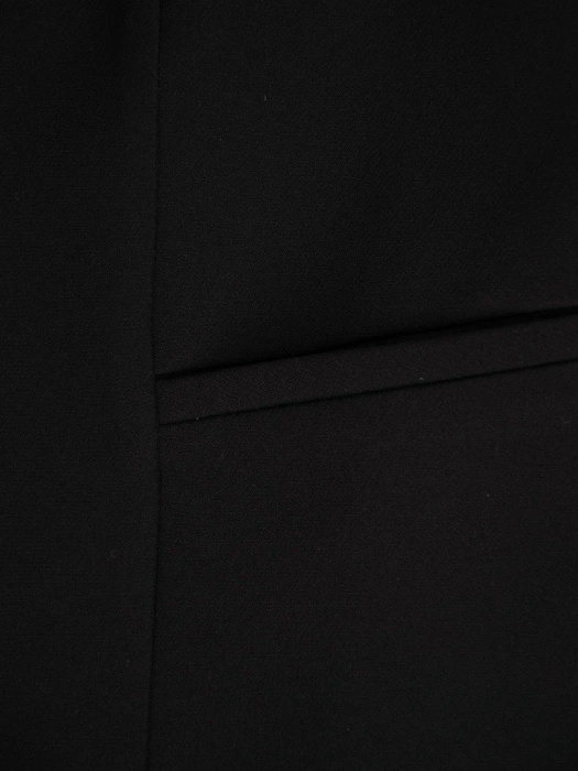 Elegancki czarny żakiet damski do sukienki – prosty fason z ozdobnymi guzikami 13071