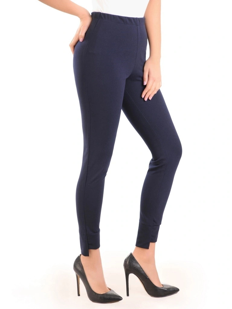 Eleganckie spodnie damskie typu legginsy w odcieniu granatu – wygodna elastyczna talia i nienaganny fason 31339