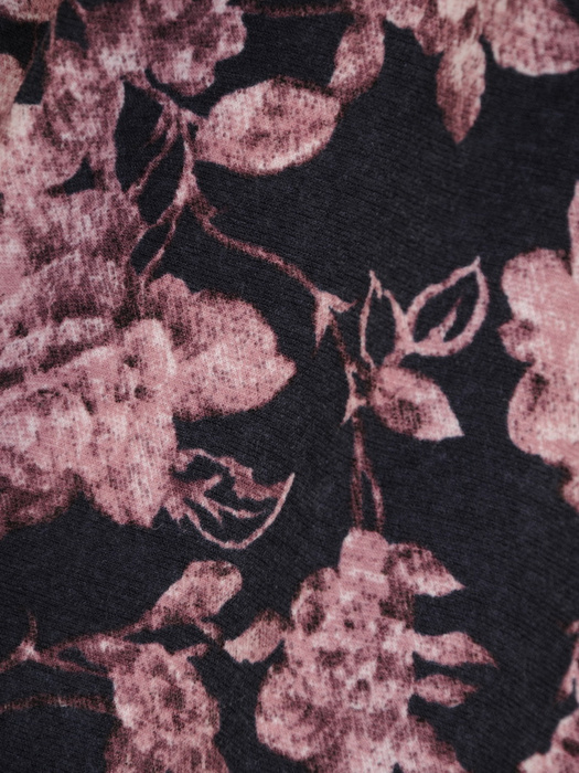Rozkloszowana sukienka w kwiaty, dzianinowa kreacja na jesień 31012