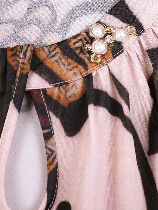 Różowa bluzka z eleganckim nadrukiem Elwina.